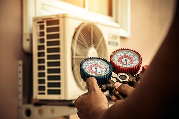 Professional Ductwork Repair technician working in Richfield, WI